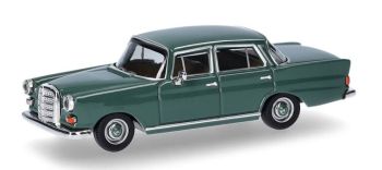 HER420457-004 - MERCEDES BENZ 200 Heckflosse verde