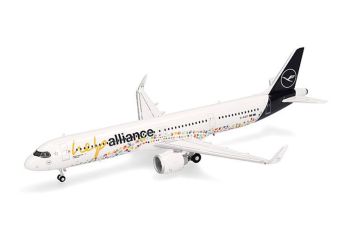 HER573900 - AIRBUS A321neo de Lufthansa Help Alliance, blanco
