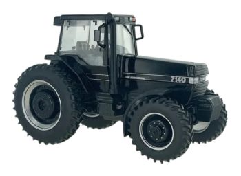 BRI43416BL - CASE IH Magnum 7140 Negro - Limitado a 501 unidades.