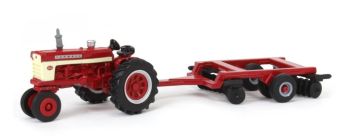 ERT44377 - FARMALL 460 con cultivador de rastrojos