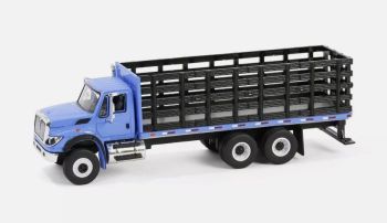 GREEN45190-B - INTERNATIONAL Workstar 6x4 2018 azul con remolque abatible de la gama SD TRUCKS en blister
