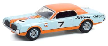 GREEN41130B - MERCURY Cougar XR7 1967 Team GULF FUNCIONANDO EN VACÍO en blister
