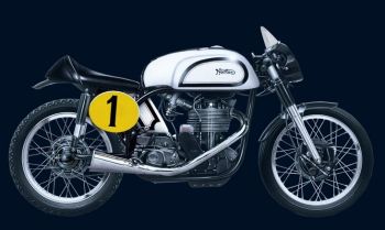 ITA4602 - Motocicleta NORTON Manx 500cc de 1951 para montar y pintar