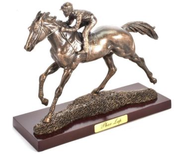 ATL4652114 - Estatua del caballo de carreras - Phar Lap