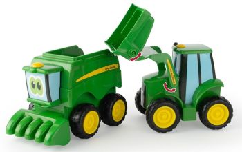 T47193 - Johnny El Tractor y Corey