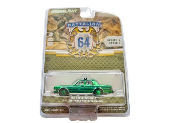 GREEN61050-E_VERT - DODGE Diplomat 1985 VERDE U.S. Air Force Sécurity Police de la serie BATAILLON 64 en blíster