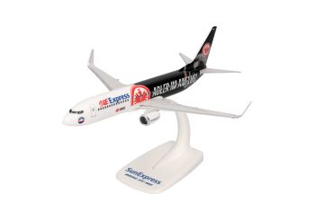 HER614481 - BOEING 737-800 Sun Express EINTRACHT FRANKFURT - SGE EXPRESS blanco