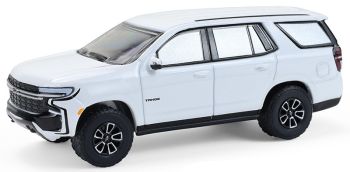 GREEN68070-E - CHEVROLET Tahoe 2024 blanco de la serie SHOWROOM FLOOR en blíster