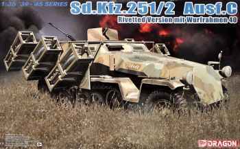 DRA6966 - Vehículo blindado alemán Sd.Kfz. 251/1 Ausf.C Versión remachada con Wurfrahmen 1940