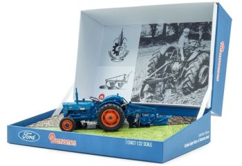 UH6377 - FORDSON Super Dexta con RANSOMES TS 54A 2 Corps Plough - Limitado a 1000 ejemplares.