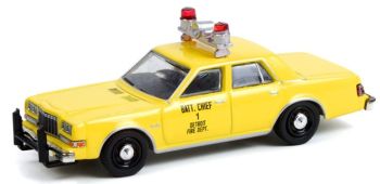 GREEN67020-C - PLYMOUTH Gran Fury 1982 Departamento de Bomberos de Detroit FIRE & RESCUE 5901 Blister Pack