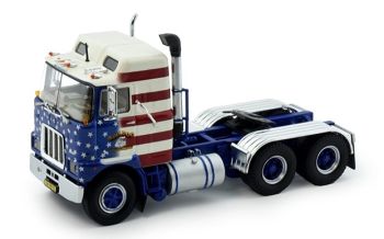 TEK81825 - CAMIONETA MACK F700 6x4 BULLDOG