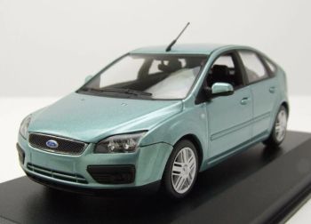 MXC940084000 - Ford Focus de 2004, Azul Metálico Claro