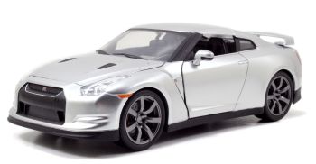 JAD97212 - 2009 NISSAN GT-R Plateado Rápidos y Furiosos
