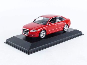 MXC940014401 - AUDI A4 2004 Rojo