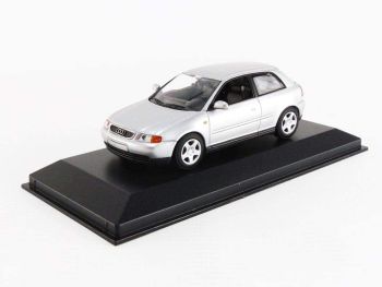 MXC940015101 - AUDI A3 1996 Gris