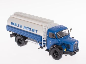 G111A039 - BERLIET GLR8 M2 4x2 Petrolero BERLIET 1960