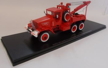 ALERTE0081 - WARD LA FRANCE camión de bomberos grúa SDIS 52 Haute Marne limitado a 200 unidades grúa no funcional