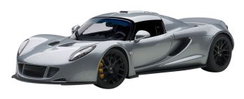 AUT75402 - HENNESSEY Venom GT Spyder gris
