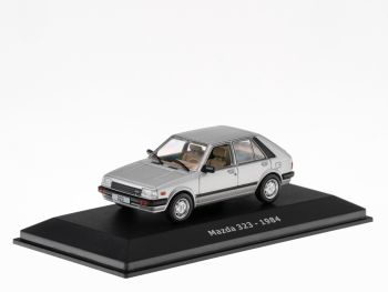 ABADD152A - MAZDA 323 de 1984 gris