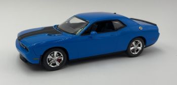 AMT694/12 - DODGE Challenger SRT8 2010 azul