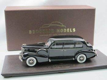 BROKBML30 - CADILLAC Imperial Sedan 1938 Negro