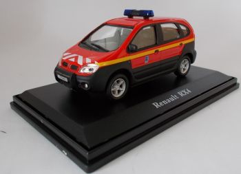 CAR143PND4-52941 - Camión de bomberos RENAULT Scenic 4x4 SDIS 02 Aisne