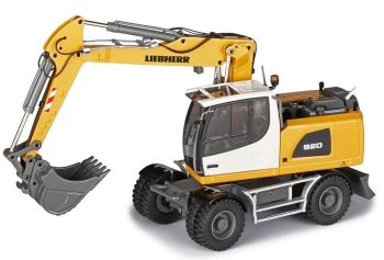 CON2216/0 - Excavadora LIEBHERR A 920 LITRONIC con brazo regulable
