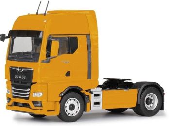 CON80000/03 - MAN TGX GX 4x2 amarillo