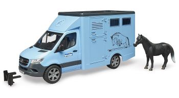 BRU2674 - Mercedes Benz Sprinter con caballo