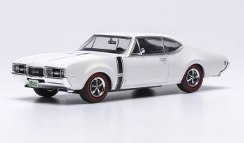 IXOCLC621N.22 - OLDSMOBILE 442 W-30 Coupé 1970 Blanco