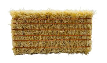CW0280 - Paca de paja cuadrada con hilo naranja - 7,8 x 3,7 x 2,8 cm