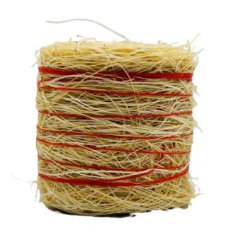 CW0281 - Paca de paja redonda con hilo rojo - Diámetro: 3,7 x 3,7 cm