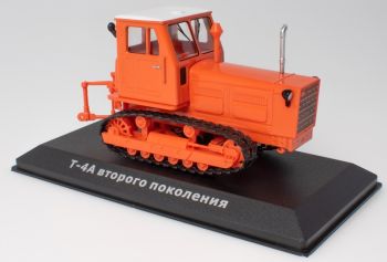 G1825079 - ALTAIA T-4A sobre orugas versión 2 1982-1993 naranja