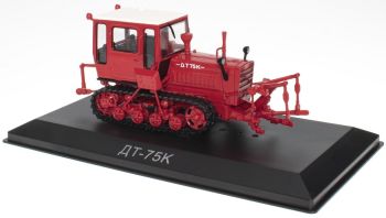 G1825083 - Cazador DT-75K 1972