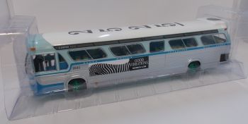 GREEN86544VERT - GENERAL MOTORS 1960S THD #2525 autobús de la película Speed Green Metal Version de 1994 rueda y chasis verde