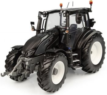 UH6291 - VALTRA G135 negro Limitado a 750 ejemplares