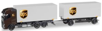 HER308823 - VOLVO FH Globetrotter 6x2 carrocería rígida UPS con remolque de 2 ejes