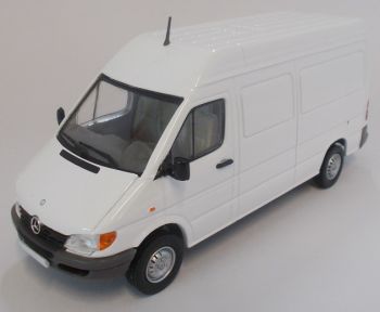 HOL1094 - MERCEDES BENZ Sprinter utilitario blanco