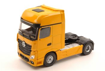HOL2006 - MERCEDES BENZ Actros MP4 Gigaspace 4x2 amarillo