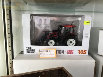 CW0104 - VALTRA con cargador rojo