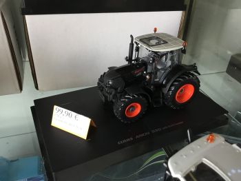 CW0034 - CLAAS 550 arion Negro