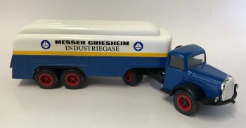 CON5426 - MERCEDEZ-BENZ Con remolque de gas MESSER GRIESHEIM