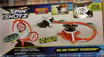 MATY0099 - HOTWHEELS Spin Shotz objetivo de alto vuelo