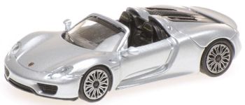 MNC870062130 - PORSCHE 918 Spyder 2015 gris