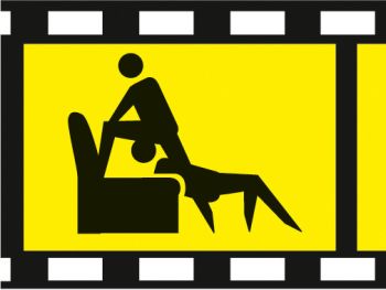 NOC15962 - escena de amor en el sofa
