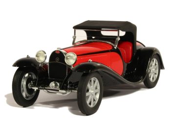 PANTHEON002 - BUGATTI Type 55 Roadster cerrado rojo y negro limitado a 150 ejemplares