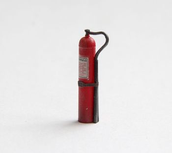 PLSEL004 - 3 extintores en miniatura de 3cm para pintar para diorama con calcas proporcionadas