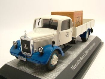 PRX12650 - MERCEDES BENZ L3000 con caja de madera limitada a 500 ejemplares
