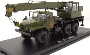PRXPCL47046 - Grúa del ejército alemán URAL 4320 NVA KS-3574